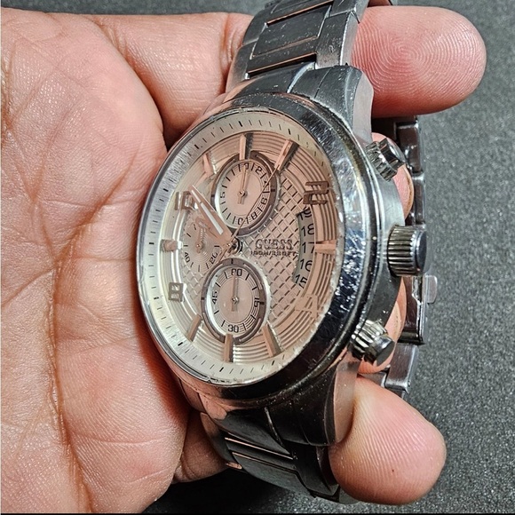 Guess Steel Mens Quartz Watch Silver Tone Working U0075G3 Cracked Crystal - Picture 5 of 13